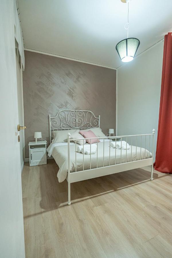 Casa Vacanze Decumano 18 Nápoles Exterior foto