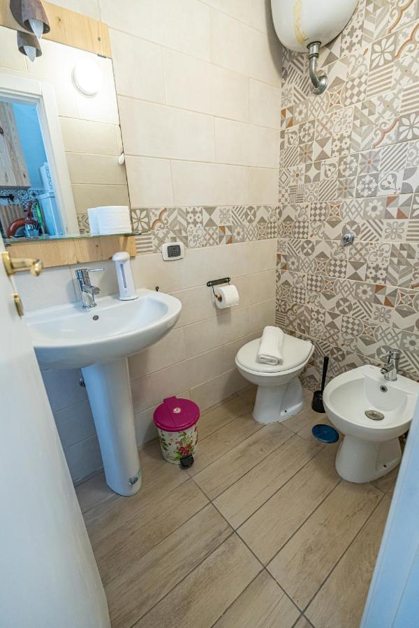 Casa Vacanze Decumano 18 Nápoles Exterior foto